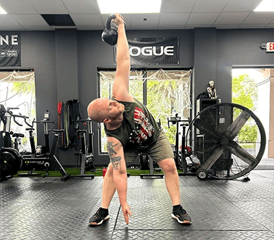 man working out at Showdown Training Club